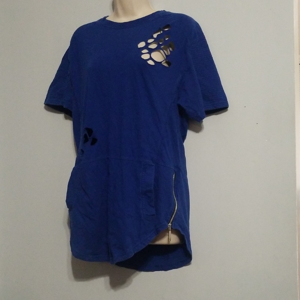 Track 23 quality wear damaged distressed blouse